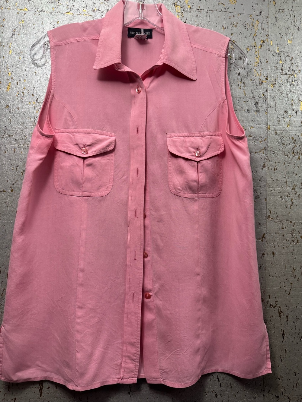 Silkncounter 100% Silk Pink Sleeveless Button-Down Shirt